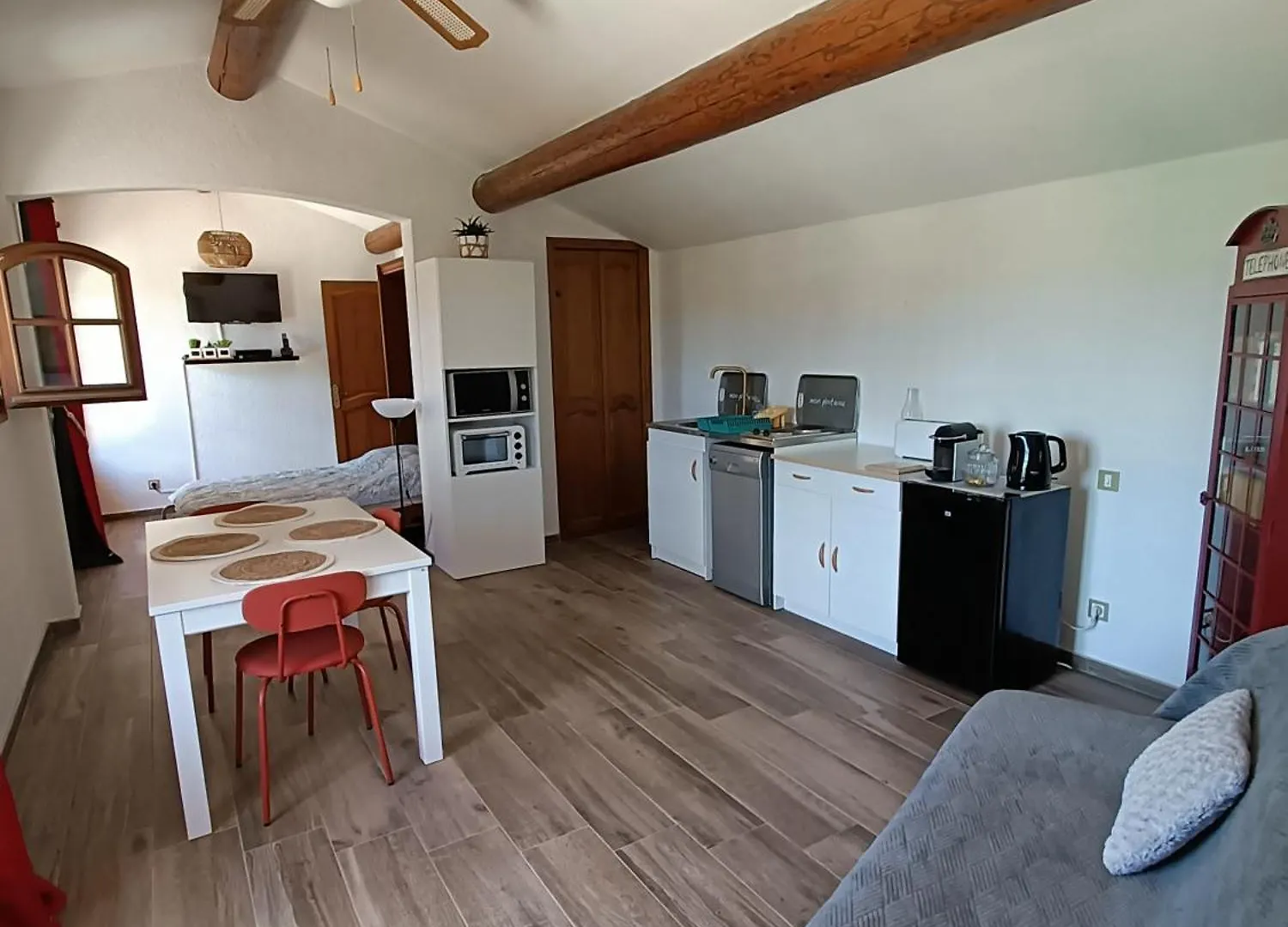 Cadre D'Exception Apartment Orange  0*, Orange (Vaucluse) France